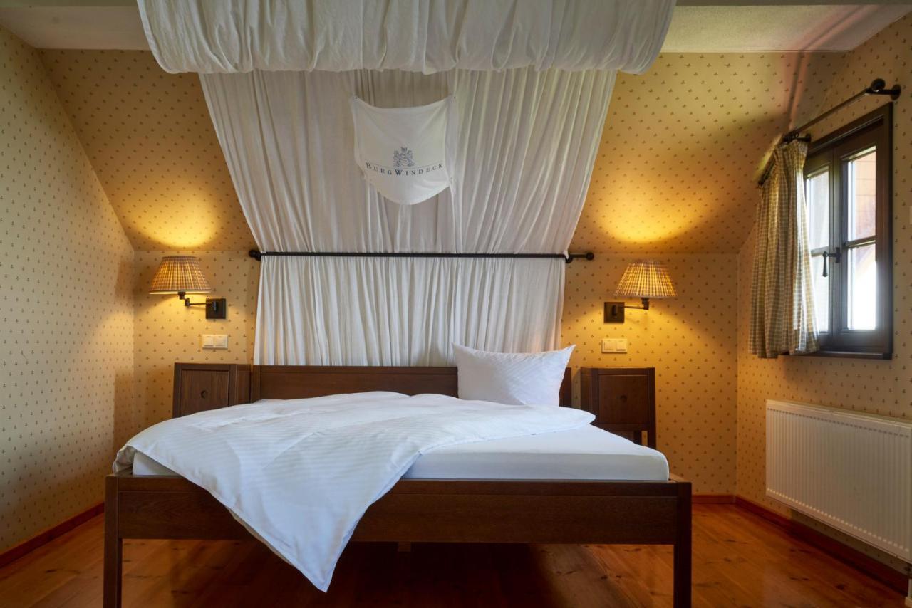 Burg Windeck ***S Hotel บึล ห้อง รูปภาพ