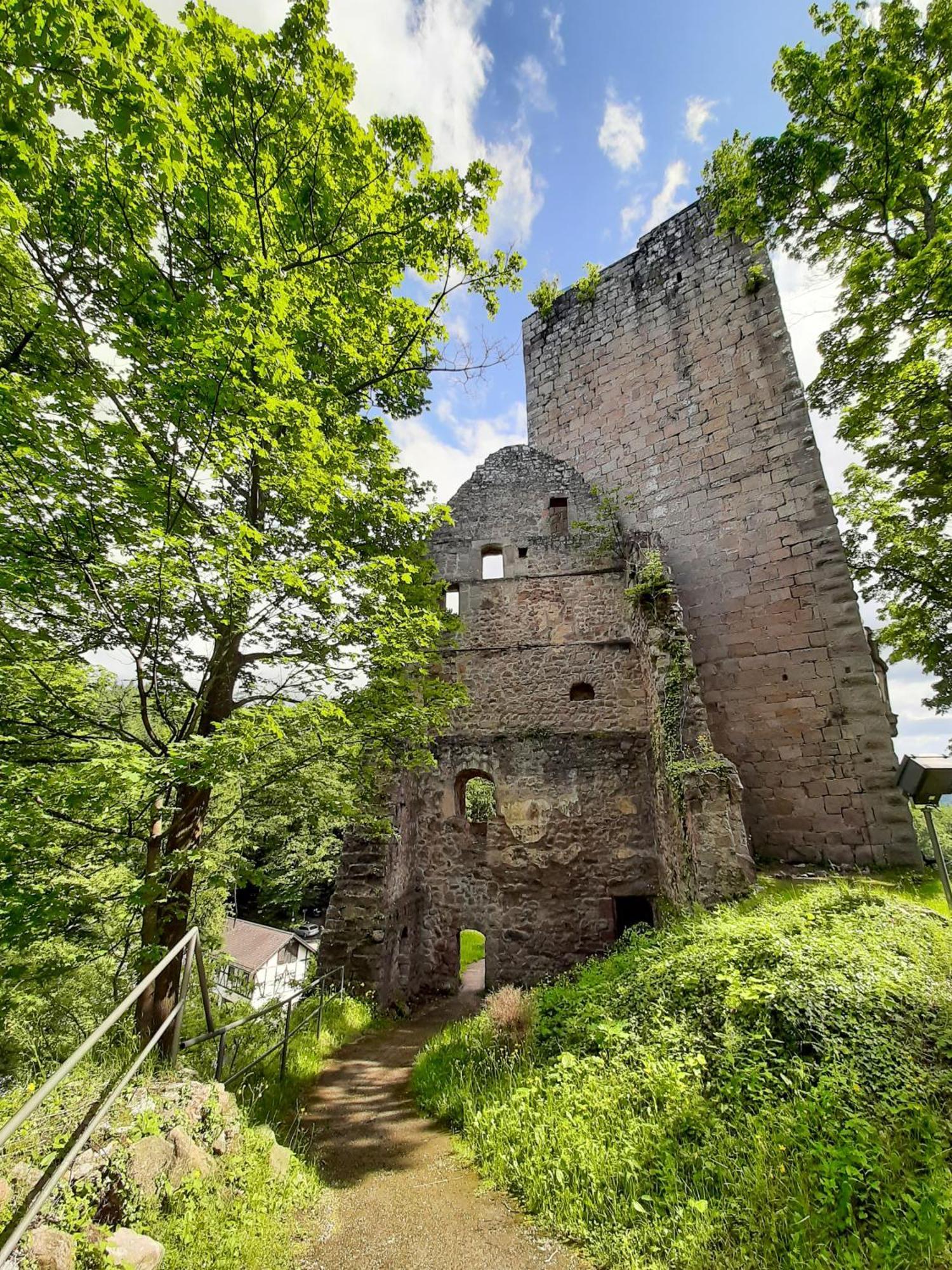 Burg Windeck ***S Hotel บึล ภายนอก รูปภาพ